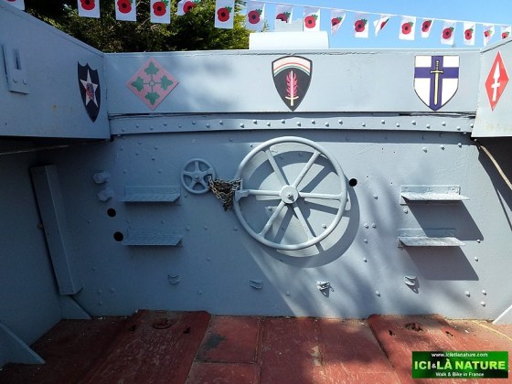 03-lanfing craft saving private ryan