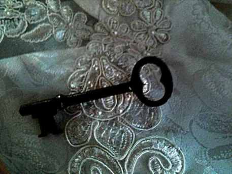 one key to her heart