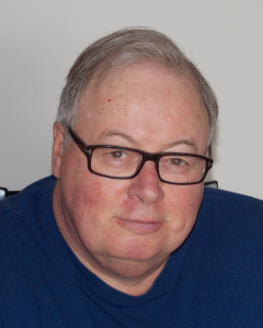 Profile 3 130825 Headshots 018 Gloria Steel