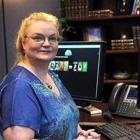 stephanie at computer 2