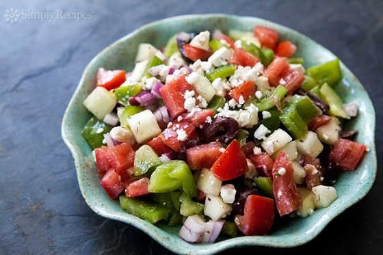 dads-greek-salad-horiz-640