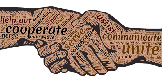 handshake-2009183_640